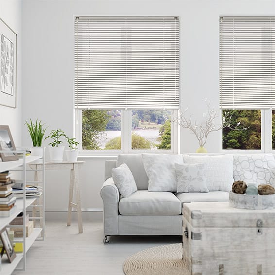 LaMode China White Venetian Blind - 25mm Slat