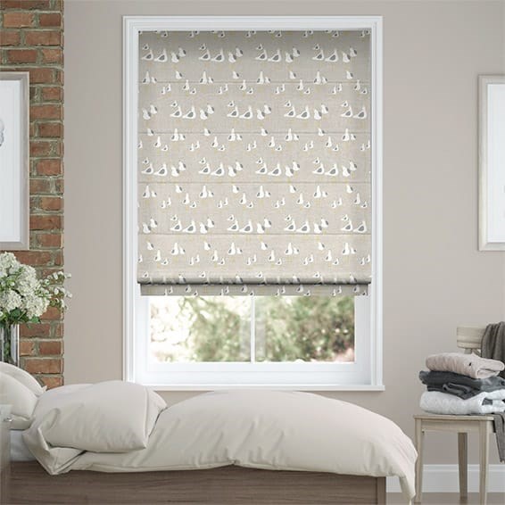 Gulls Pebble Roman Blind